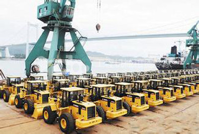 上半年,我國工程機械產品進、出口均有下降