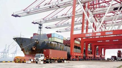 天津港接卸今年以來最大一批北京冬奧會(huì)物資